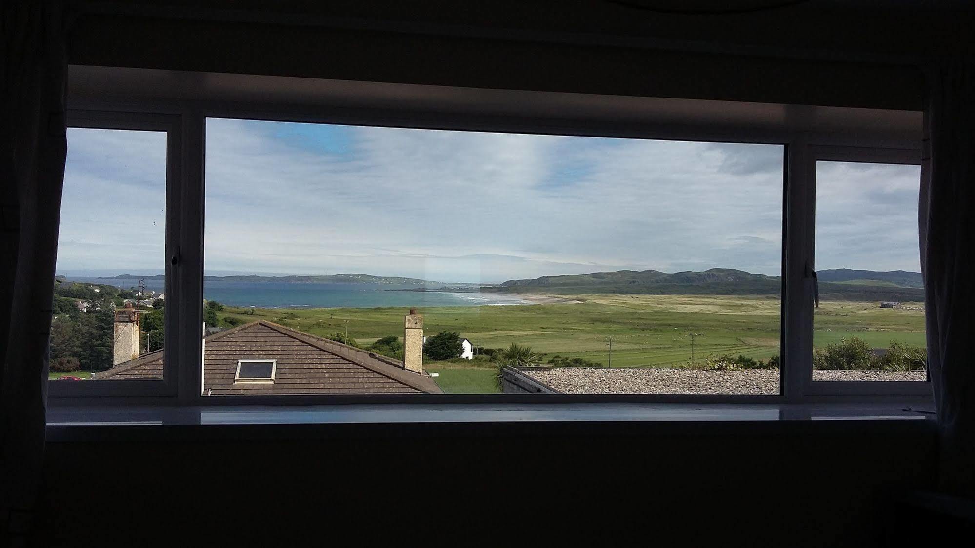 The Strand Hotel Ballyliffin Extérieur photo